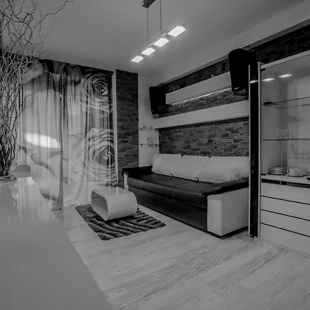 Apartament Czyzyny - Jacuzzi - Arena- Expo - Muzeum Lotnictwa - Park Wodny * Cracovia